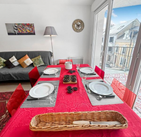 Balcon privé & déco élégante